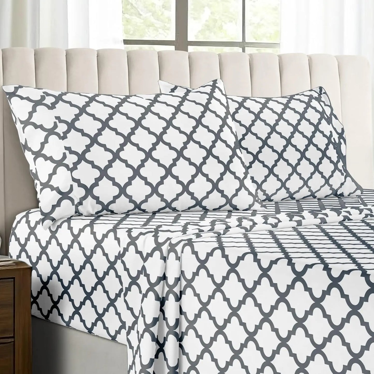Lux Décor 4Pc Quatrefoil Sheet Set – Soft Microfiber, Wrinkle-Free, Luxurious Printed Bed Sheets