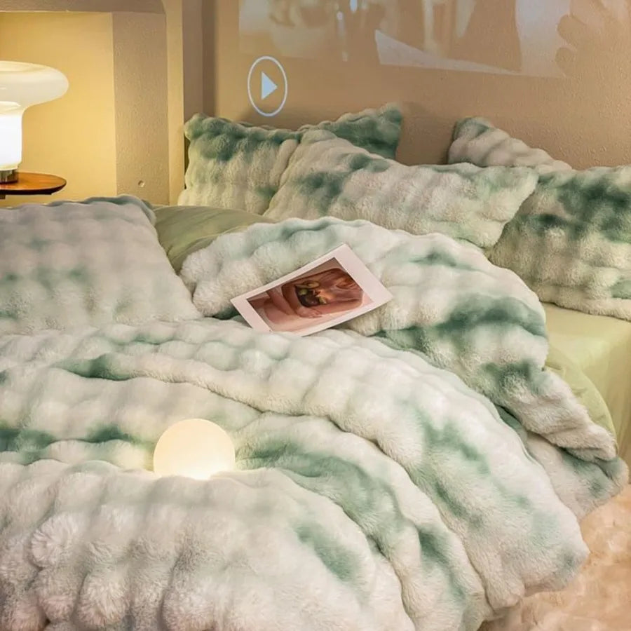 Queen Size Fluffy Plush Shaggy Bedding Set 4 Pieces Super Soft Reversible Duvet Cover Set with Bed Sheet and Pillow Cases Green
