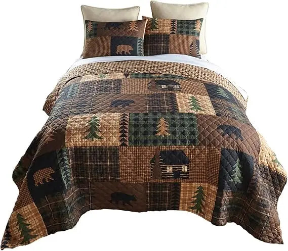 3-Piece Brown Bear Cabin Lodge Quilt Set with King Size Cover and Pillow Shams for Bedding