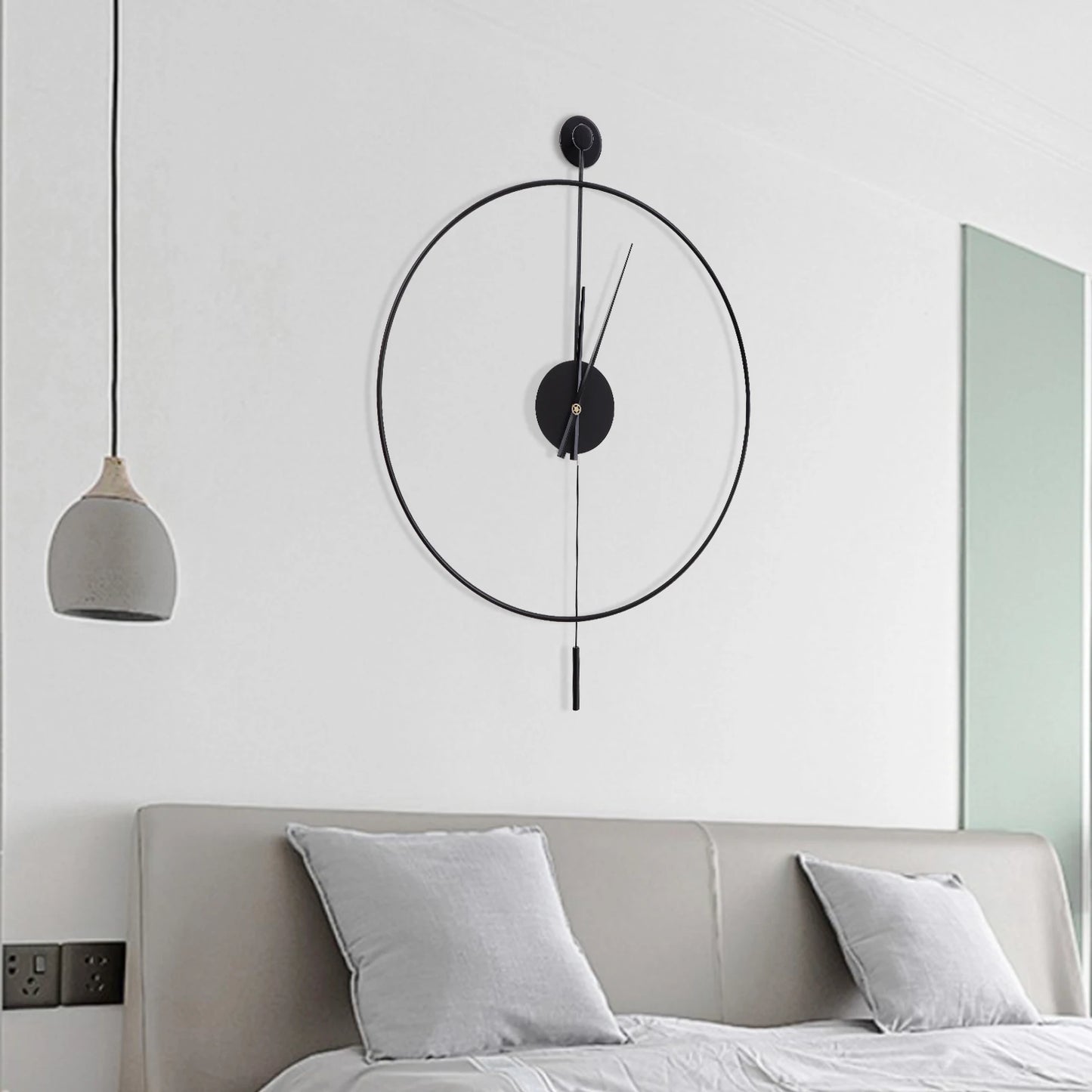 Black Metal 60cm Swing Wall Clock Silent Sweep Second Modern Simple Decorative Wall Clock with Pendulum