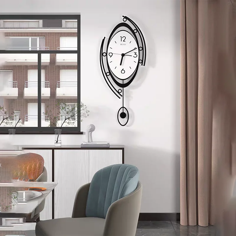 Modern Minimalist Clock Design Nordic Silent Circular Pendulum Hanging Wall Clock Living Room Decoration