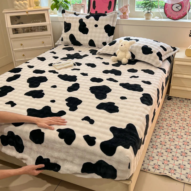 100% artificial rabbit fur fitted sheet, plush embossed mattress protector, machine washable, suitable for home bedroom