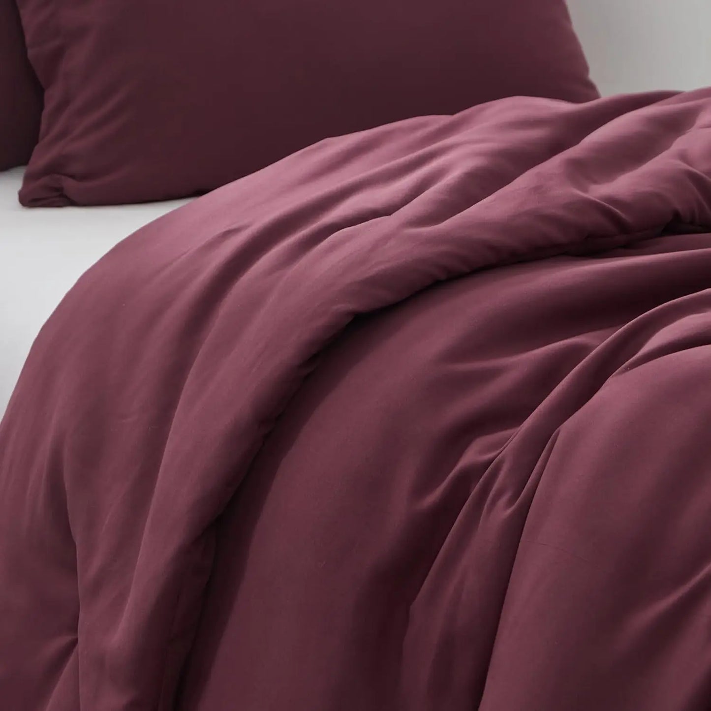 College Comforter Set - Twin XL Bedding - Windsor Wine